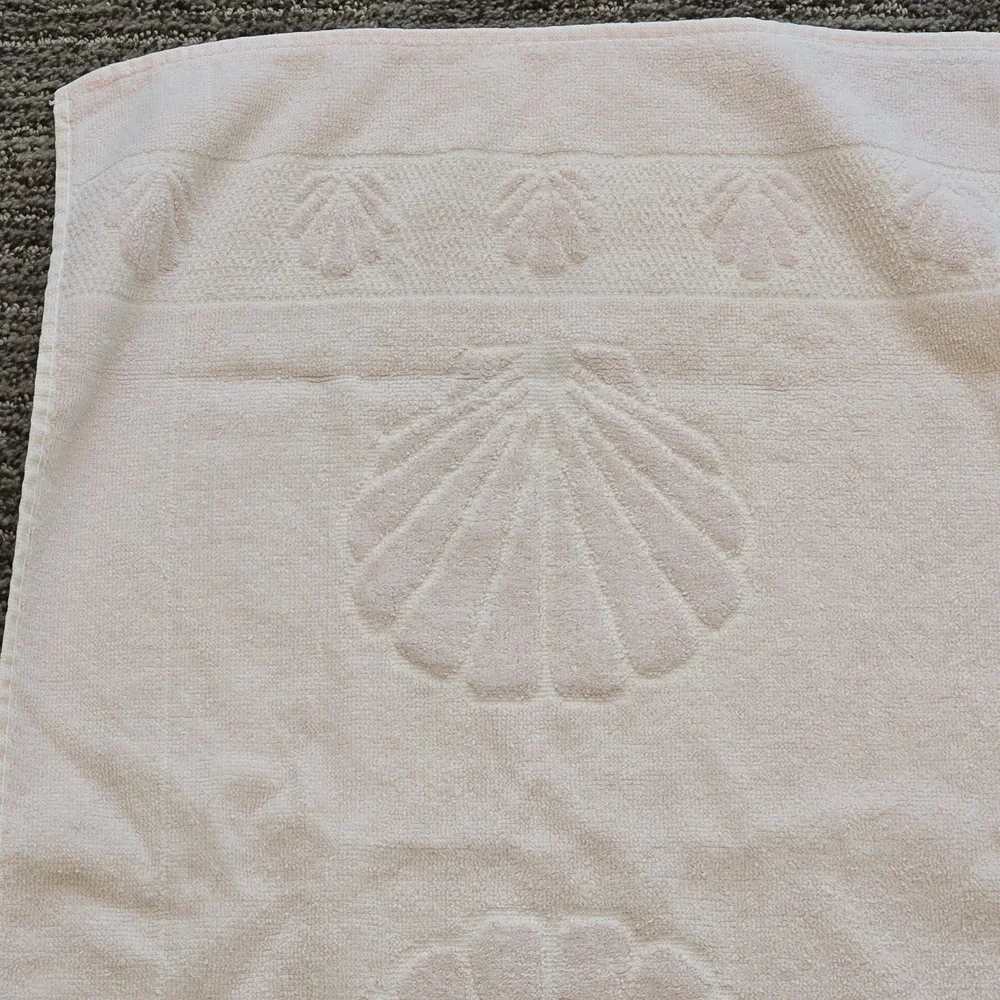 VTG Cannon Large Hand Towel Sea Shell‎ Pink Cotton